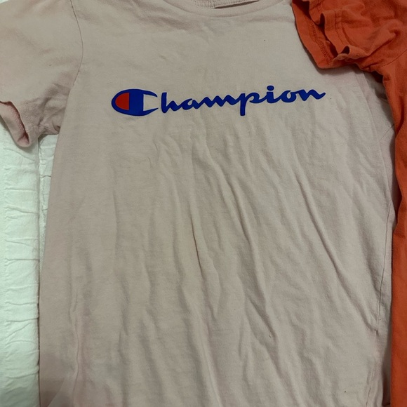 2 Champion T-Shirts - Picture 2 of 5
